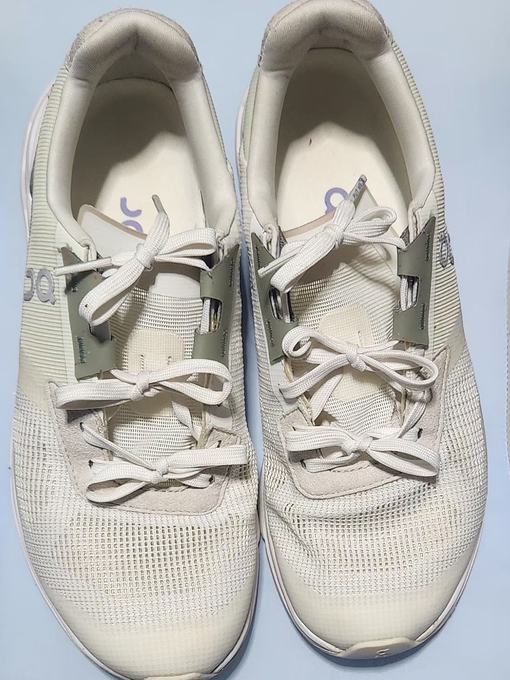 On Running Cream/Off-White Women's Athletic Sneakers
